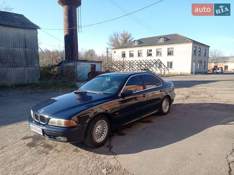 Седан BMW 5 Series 1996 в Немирове