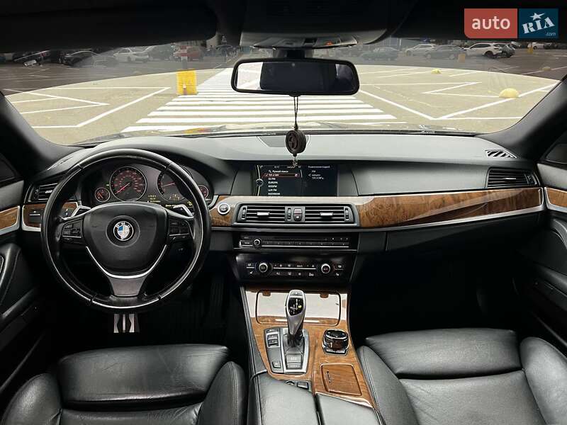 Седан BMW 5 Series 2010 в Одесі