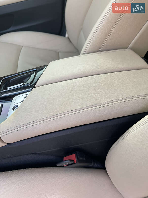 Седан BMW 5 Series 2016 в Днепре