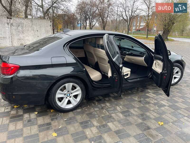 Седан BMW 5 Series 2011 в Хмельницком фото 18 Седан BMW 5 Series 2011 в Хмельницком
