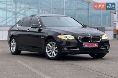 Седан BMW 5 Series 2015 в Києві