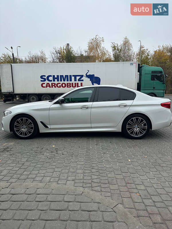Седан BMW 5 Series 2018 в Днепре фото 5 Седан BMW 5 Series 2018 в Днепре