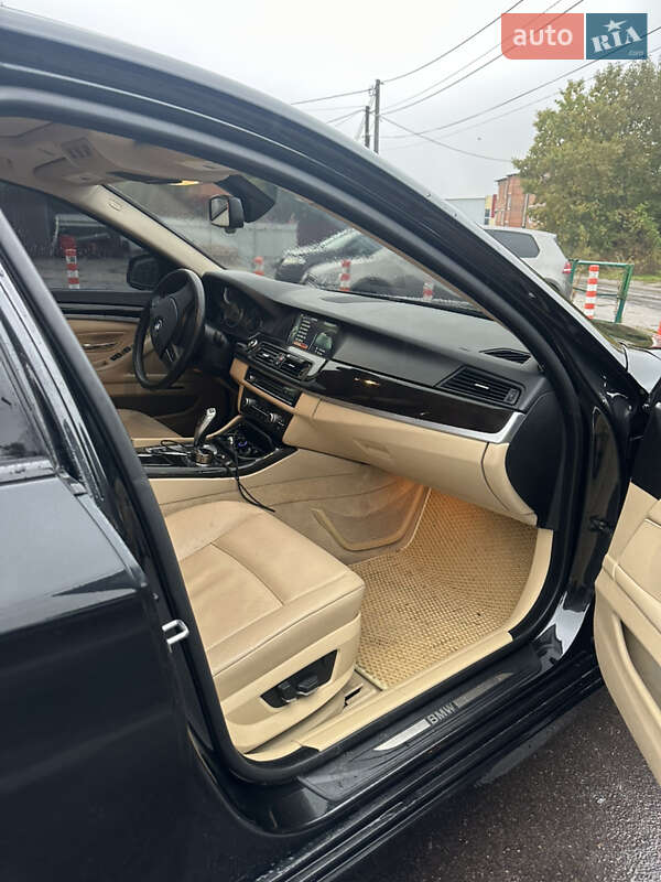 Седан BMW 5 Series 2013 в Киеве