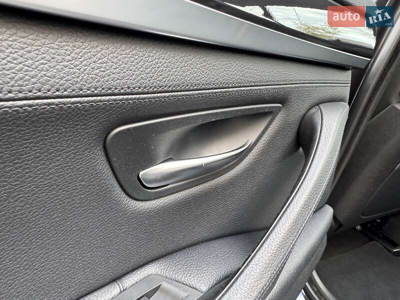 Седан BMW 5 Series 2014 в Виннице