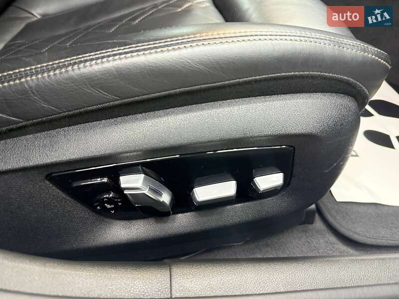 Седан BMW 5 Series 2017 в Черновцах