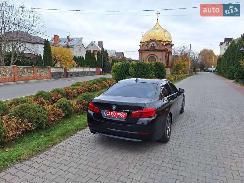 Седан BMW 5 Series 2012 в Луцке