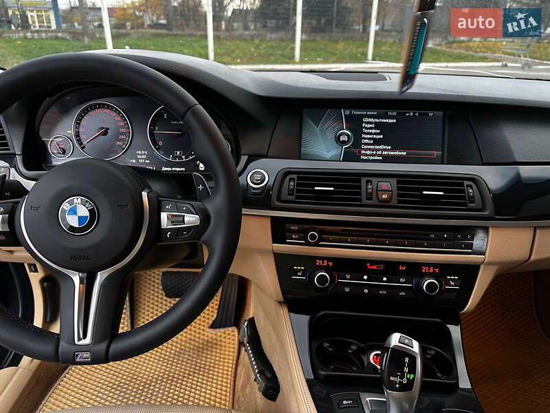 Седан BMW 5 Series 2011 в Житомире