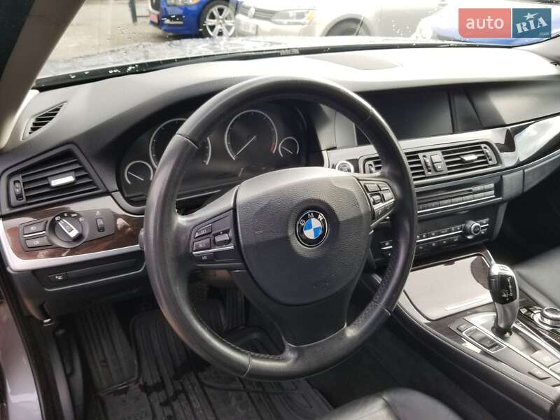 Седан BMW 5 Series 2013 в Одессе