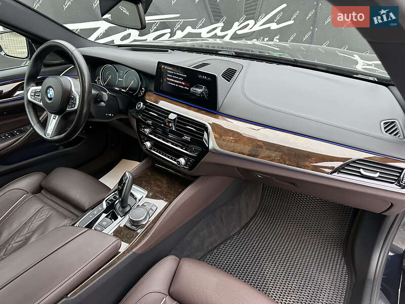 Седан BMW 5 Series 2018 в Киеве фото 25 Седан BMW 5 Series 2018 в Киеве