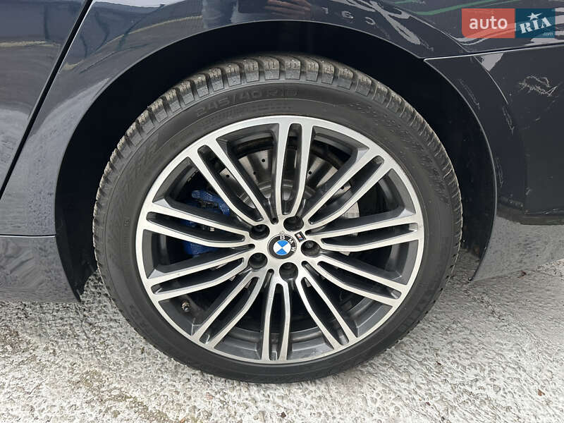 Седан BMW 5 Series 2018 в Киеве фото 34 Седан BMW 5 Series 2018 в Киеве