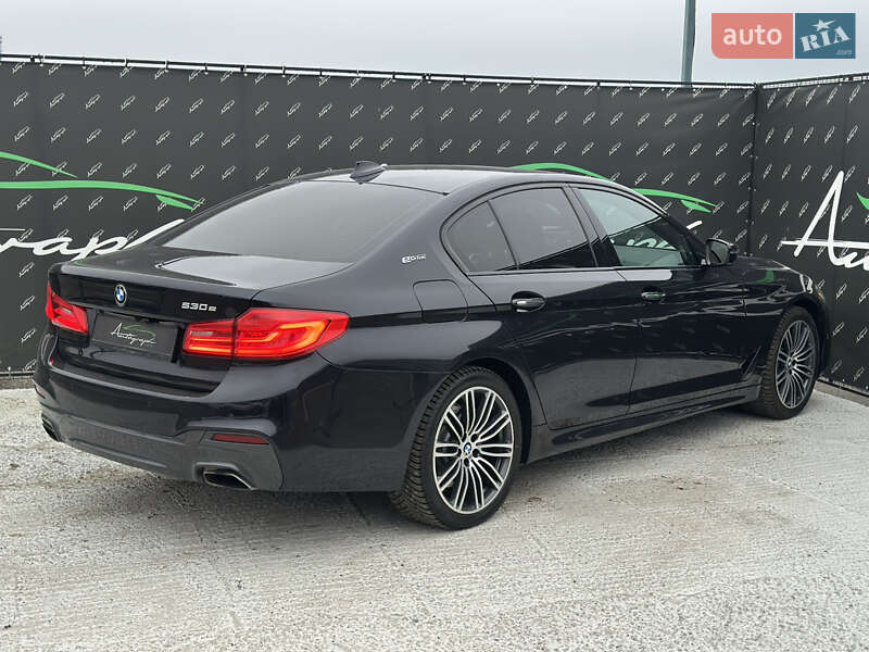 Седан BMW 5 Series 2018 в Киеве фото 36 Седан BMW 5 Series 2018 в Киеве