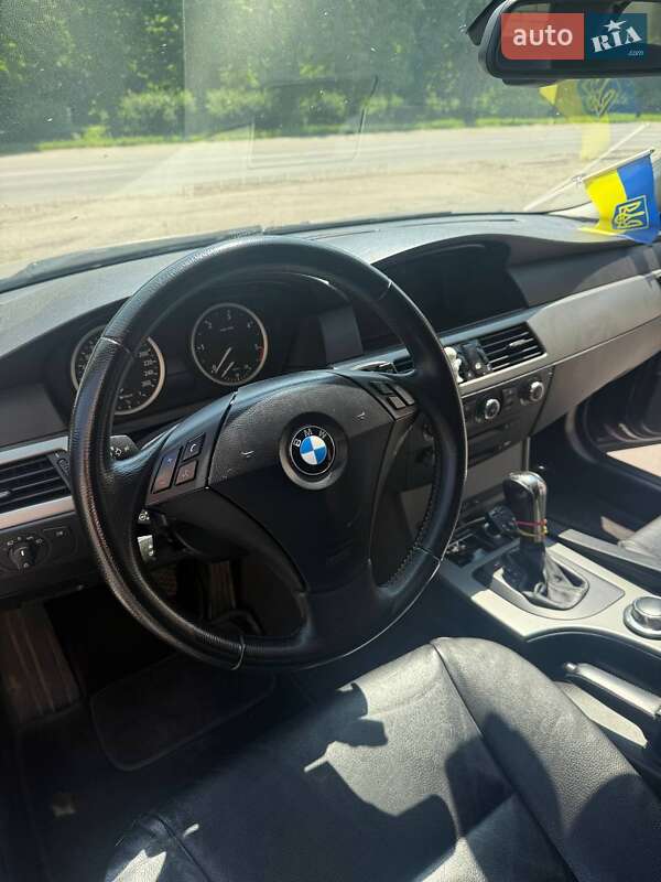 Седан BMW 5 Series 2006 в Ірпені