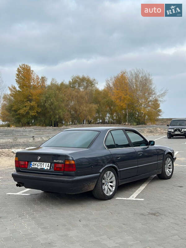 Седан BMW 5 Series 1994 в Черкассах фото 4 Седан BMW 5 Series 1994 в Черкассах