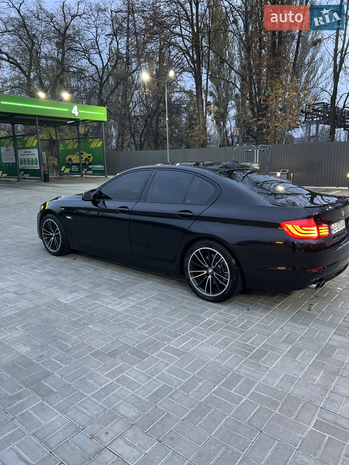 2010 BMW 5er - мініатюра 9