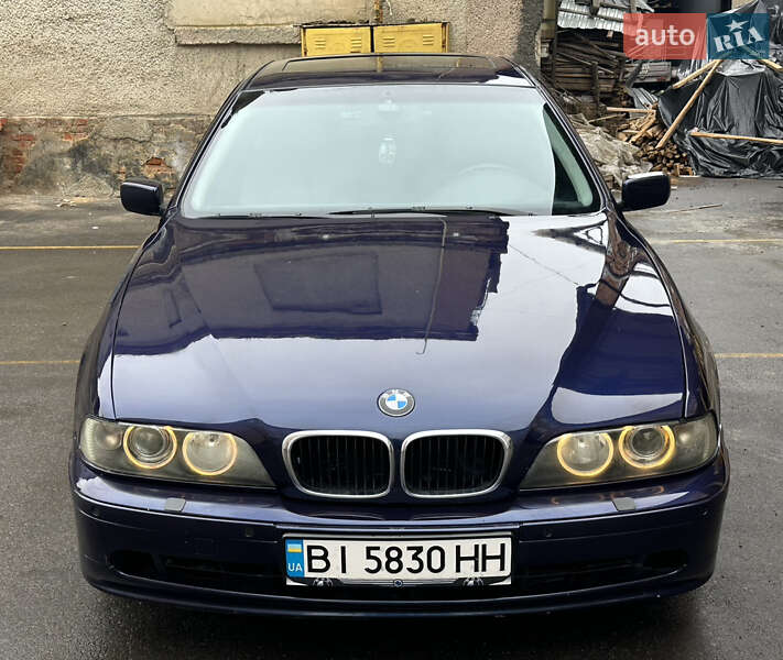 Седан BMW 5 Series 2001 в Тульчині