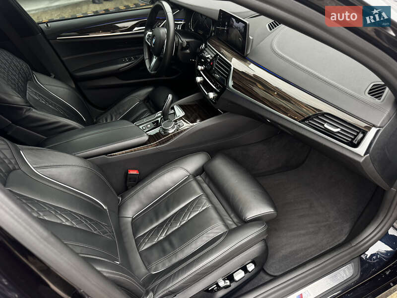 Седан BMW 5 Series 2017 в Житомире