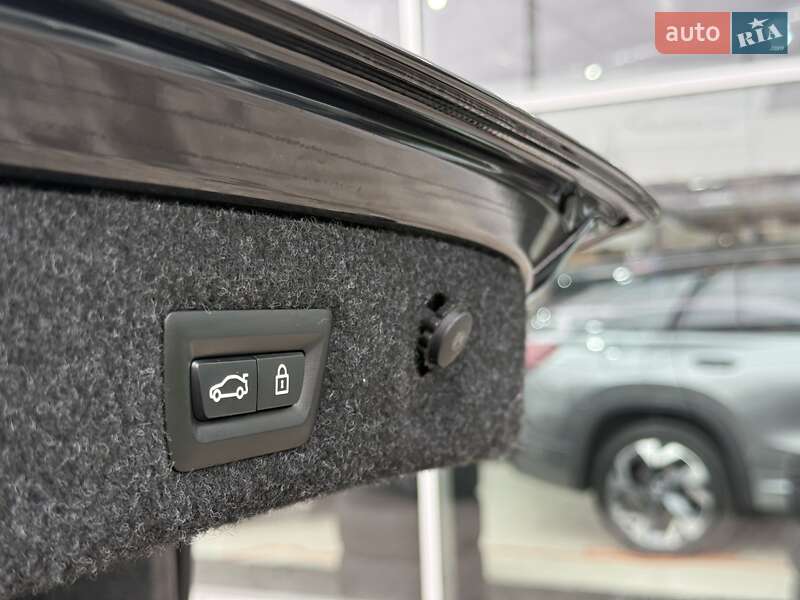 Седан BMW 5 Series 2019 в Києві фото 15 Седан BMW 5 Series 2019 в Києві