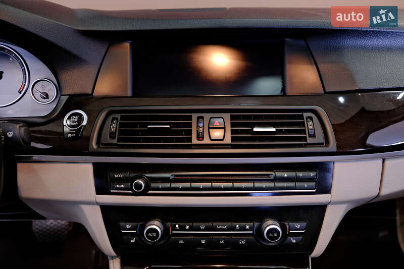 Седан BMW 5 Series 2013 в Одессе