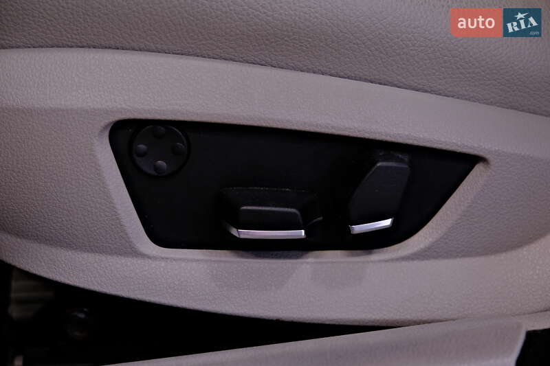 Седан BMW 5 Series 2013 в Одессе