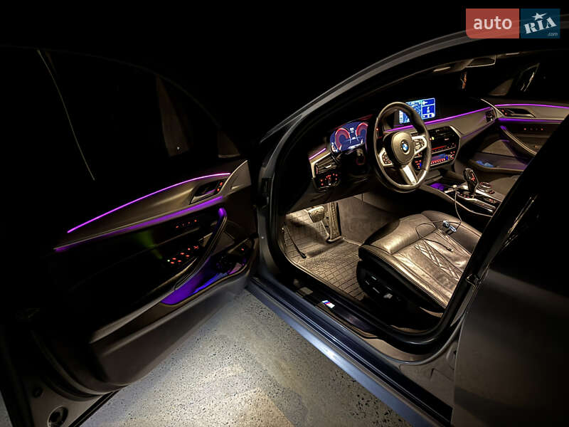 Седан BMW 5 Series 2018 в Тернополе