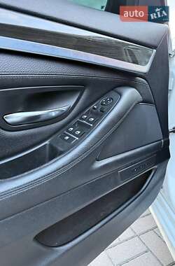 Седан BMW 5 Series 2011 в Львове