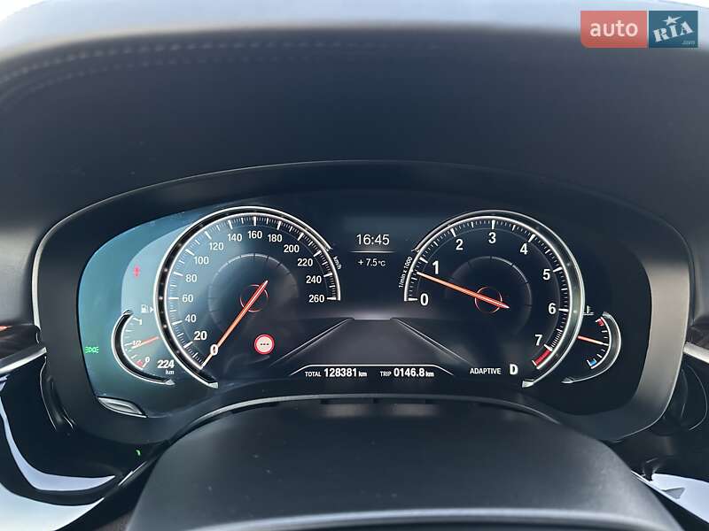 Седан BMW 5 Series 2018 в Львове