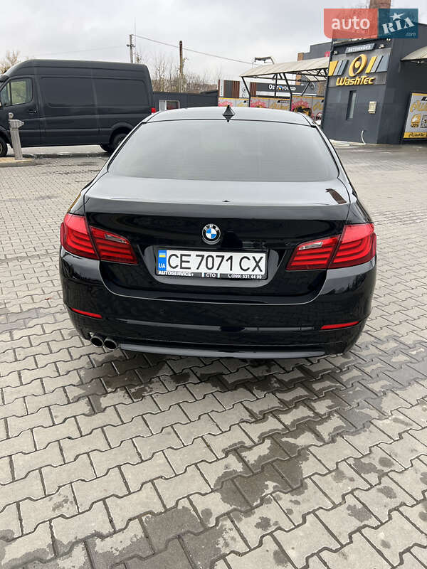 Седан BMW 5 Series 2011 в Чернівцях