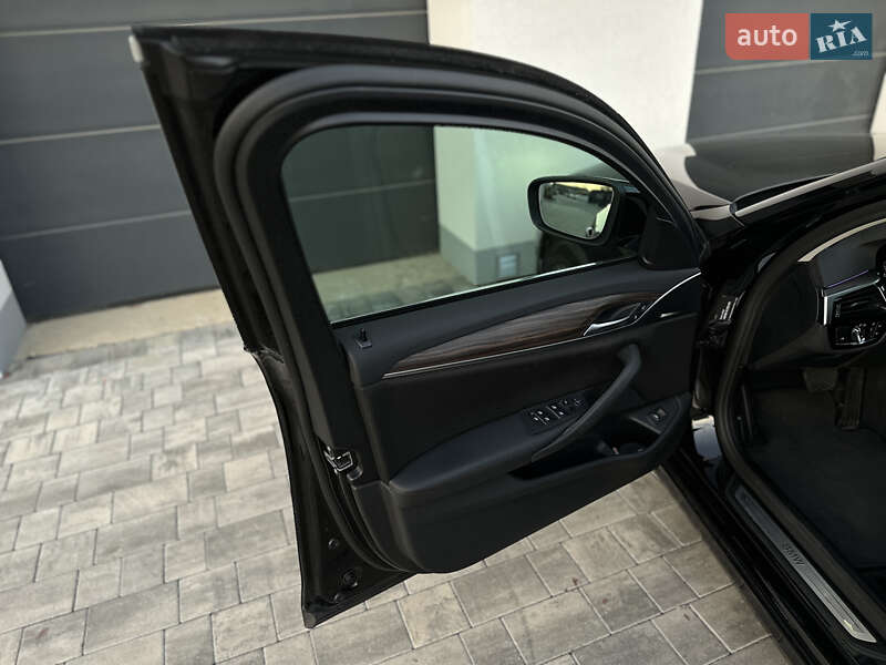 Универсал BMW 5 Series 2021 в Ужгороде фото 7 Универсал BMW 5 Series 2021 в Ужгороде