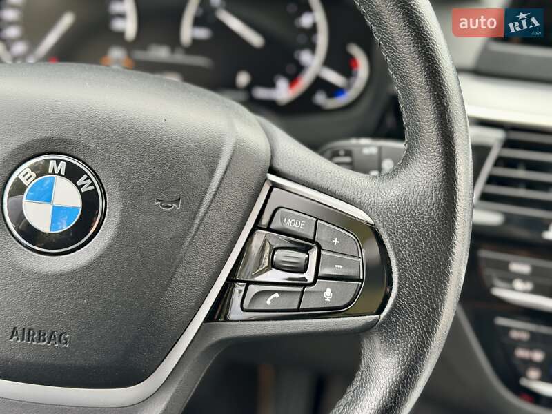 Універсал BMW 5 Series 2017 в Києві фото 56 Універсал BMW 5 Series 2017 в Києві
