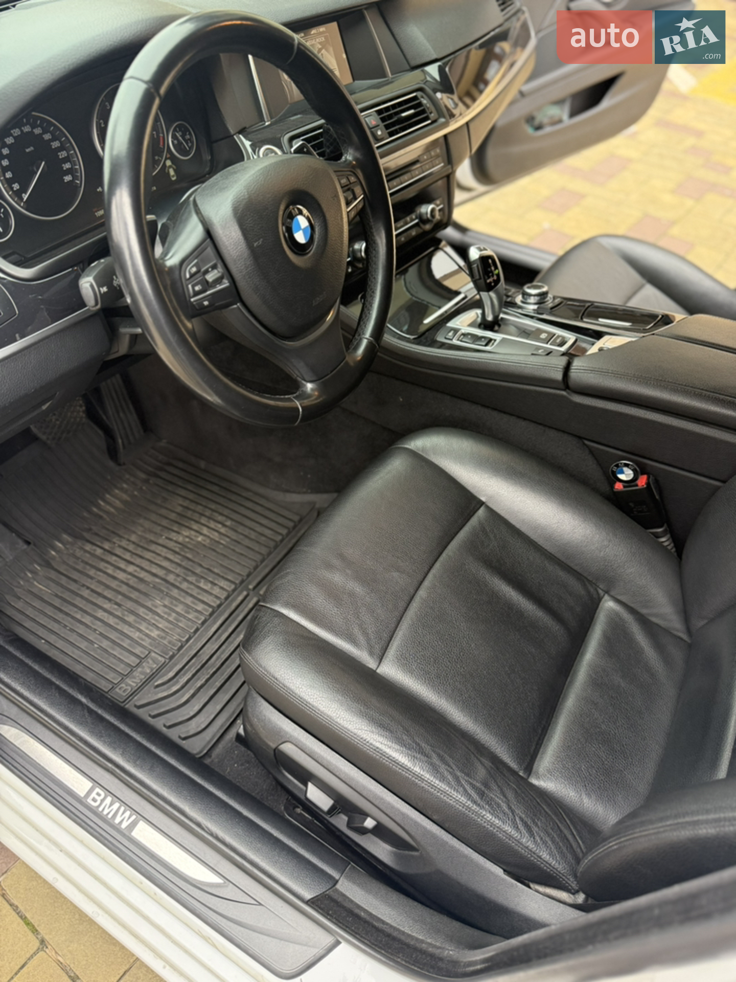 2016 BMW 5er - мініатюра 15