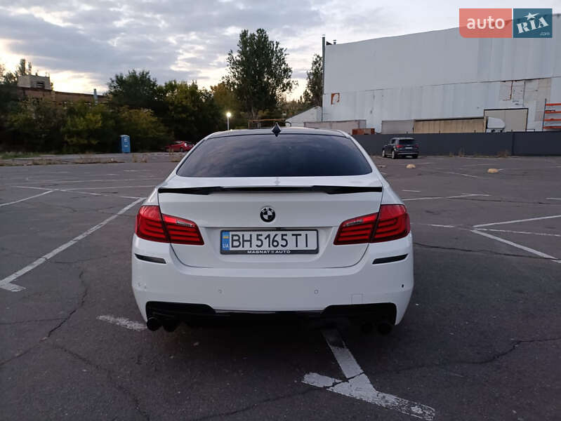 Седан BMW 5 Series 2011 в Одесі