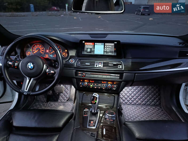 Седан BMW 5 Series 2011 в Одесі