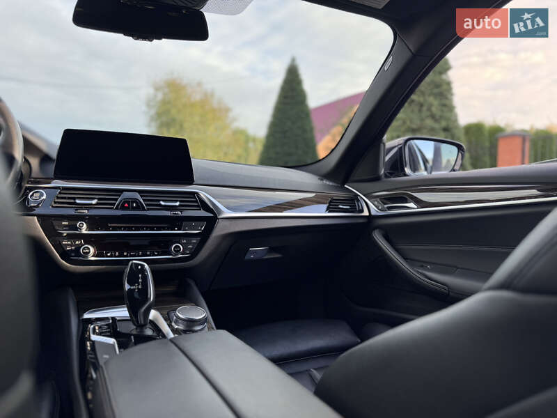 Седан BMW 5 Series 2019 в Луцьку фото 24 Седан BMW 5 Series 2019 в Луцьку