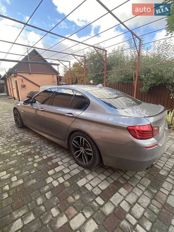 Седан BMW 5 Series 2016 в Полтаве