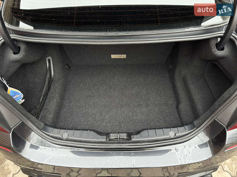 Седан BMW 5 Series 2012 в Умани фото 64 Седан BMW 5 Series 2012 в Умани