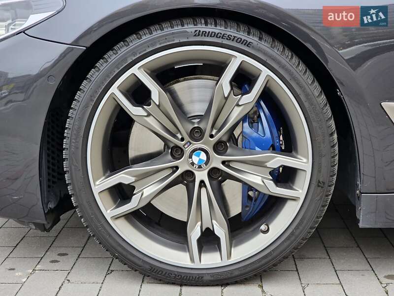 Седан BMW 5 Series 2019 в Киеве
