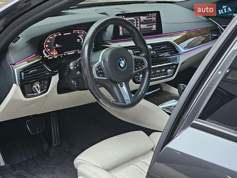 Седан BMW 5 Series 2019 в Киеве