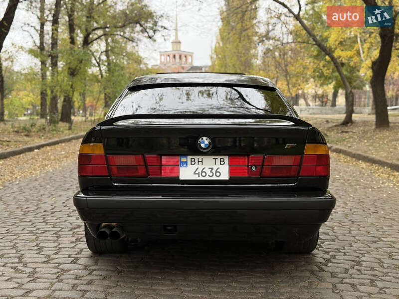 Седан BMW 5 Series 1990 в Николаеве
