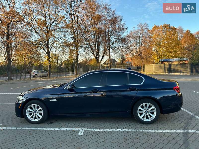 Седан BMW 5 Series 2015 в Луцке