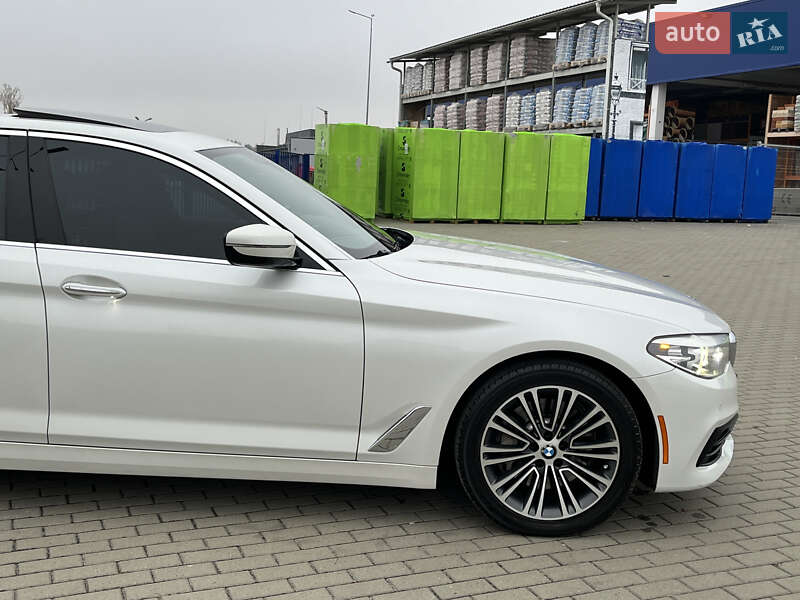 Седан BMW 5 Series 2017 в Ковеле
