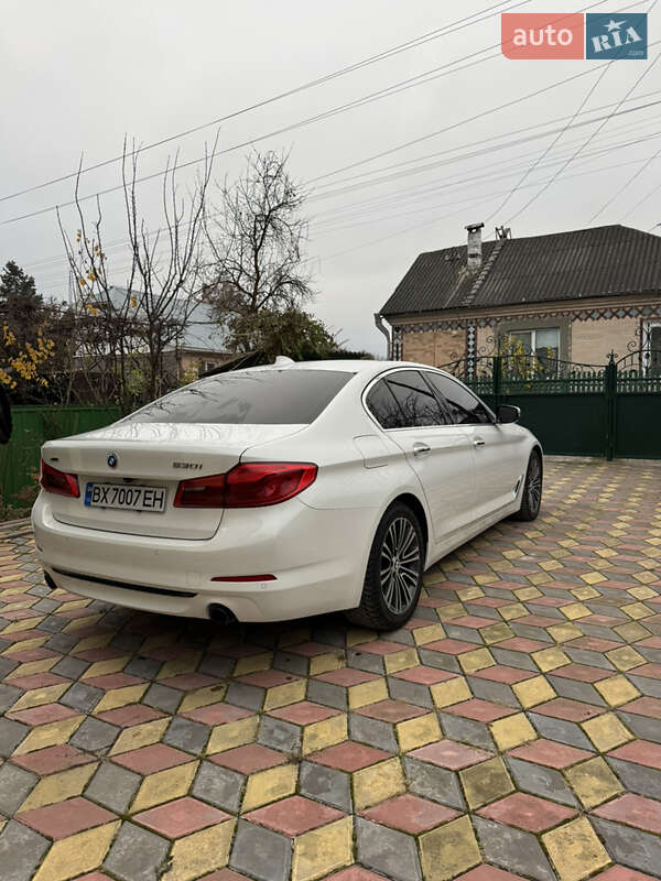 Седан BMW 5 Series 2017 в Кам'янець-Подільському