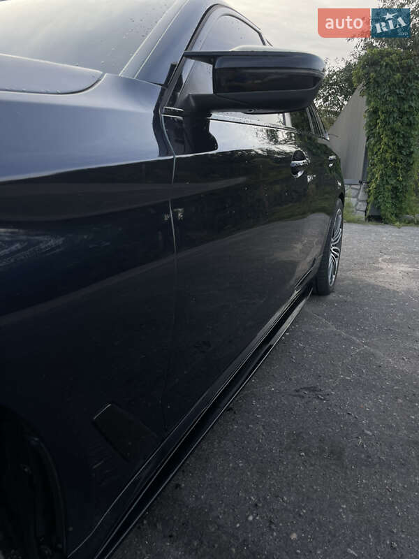 Универсал BMW 5 Series 2018 в Киеве фото 6 Универсал BMW 5 Series 2018 в Киеве
