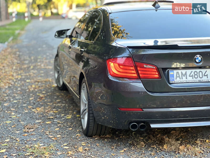 Седан BMW 5 Series 2013 в Киеве