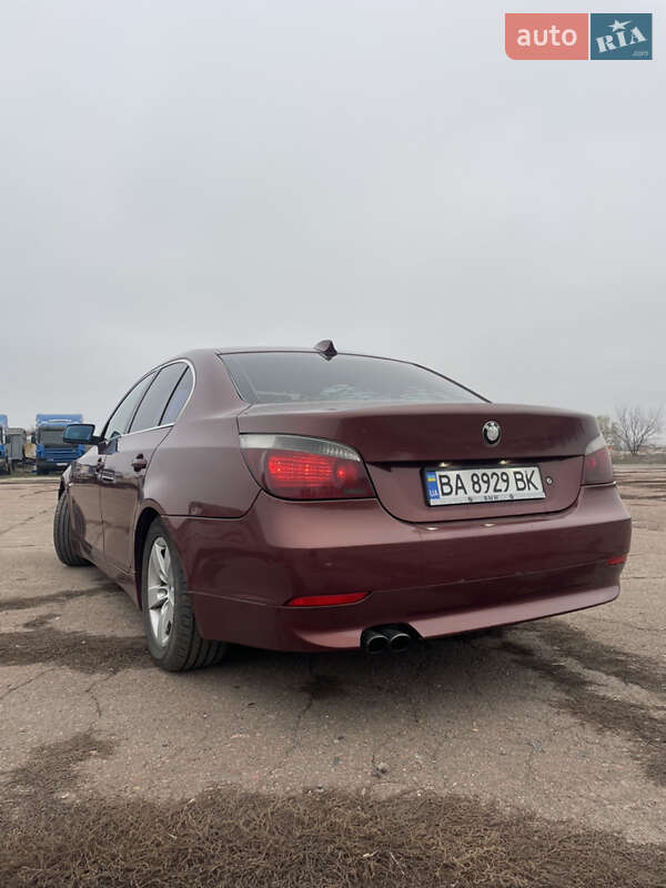 Седан BMW 5 Series 2005 в Кропивницком