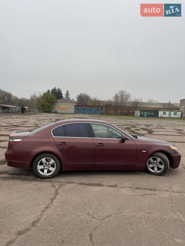 Седан BMW 5 Series 2005 в Кропивницком