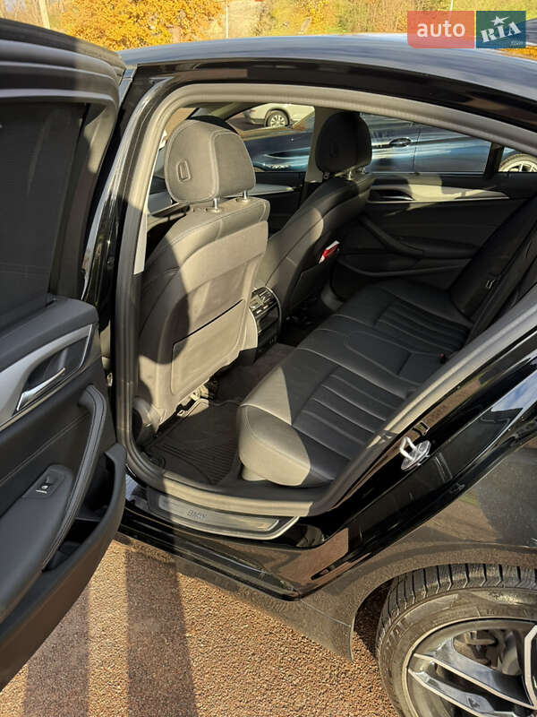 Седан BMW 5 Series 2020 в Житомирі