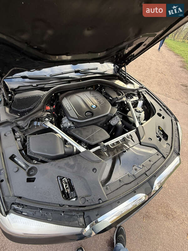 Седан BMW 5 Series 2020 в Житомирі