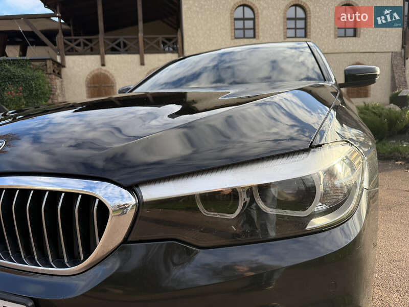 Седан BMW 5 Series 2020 в Житомирі