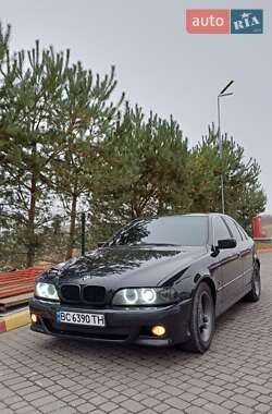 Седан BMW 5 Series 1998 в Дубровиці
