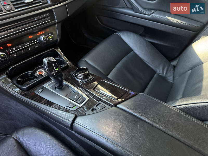 Седан BMW 5 Series 2011 в Киеве